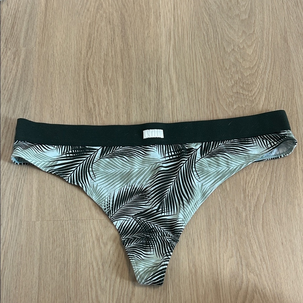 Kindly Palm Leaf Print Thong Panty XXXL